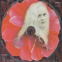 Liv Kristine : Massacre's Classix Shape Edition